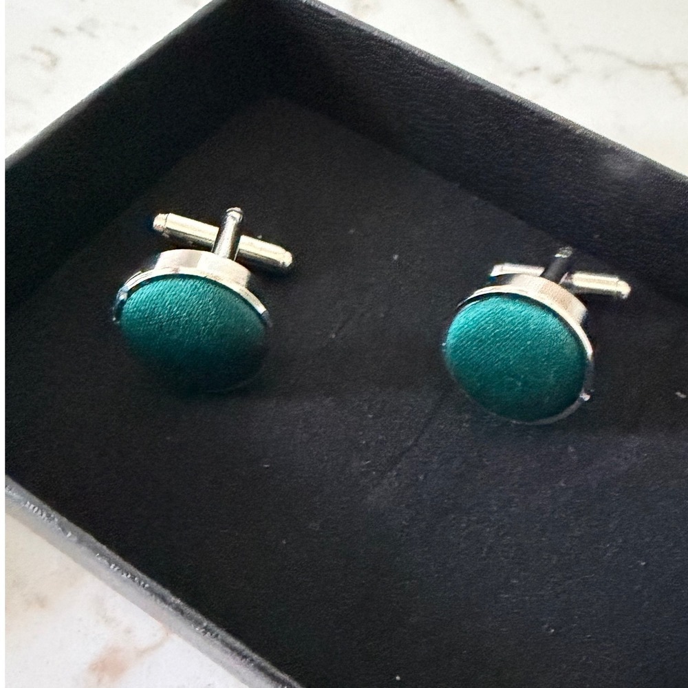 Azazie Mens Emerald Green Satin Silver Tone Round Cufflinks Old Money Minimalist